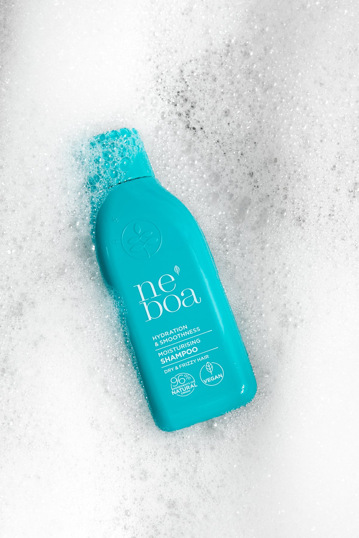 HYDRATION & SMOOTHNESS Moisturizing shampoo